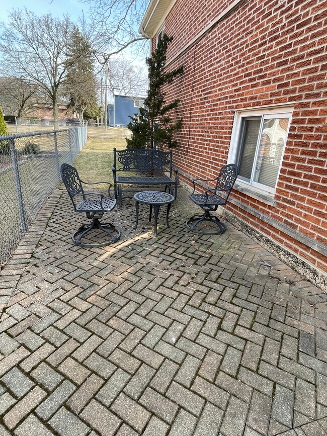 Photo - 24 N Main St Unit 1W