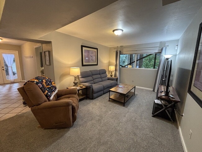 Photo - Beautiful, fully remodeled and furnished 1600+sf apartment ready to go!