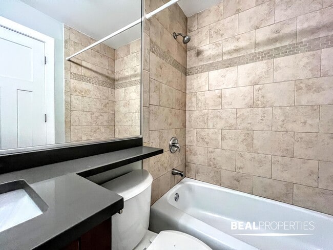 Photo - 443 W Barry Ave Unit Studio