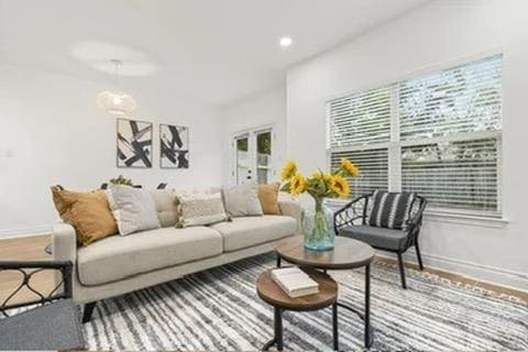 Photo - 1212 Gingerlily Cove