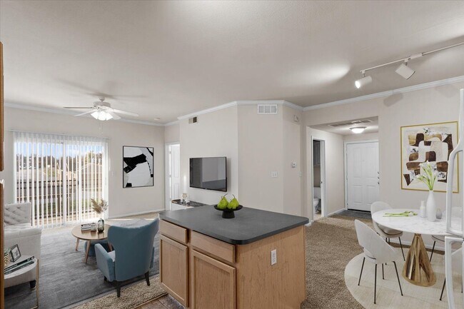 Photo - Stonepost Lakeside Apartment Homes