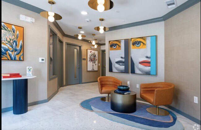 Photo - 1200 W Koenig Ln