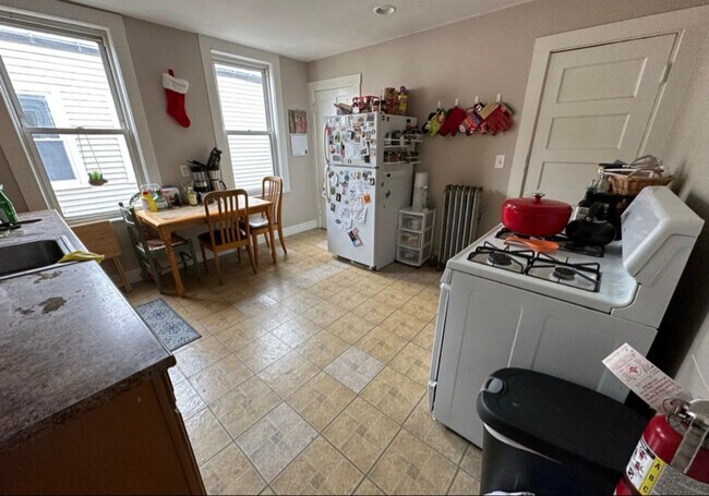 Photo - 87 Gardner St