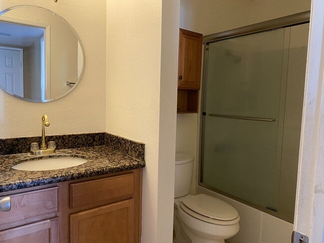 Photo - One Bedroom Apartment near UCR