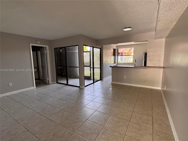 Photo - 910 Constitution Dr Unidad 910C