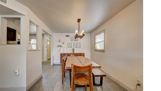 Photo - 1100 Worchester St