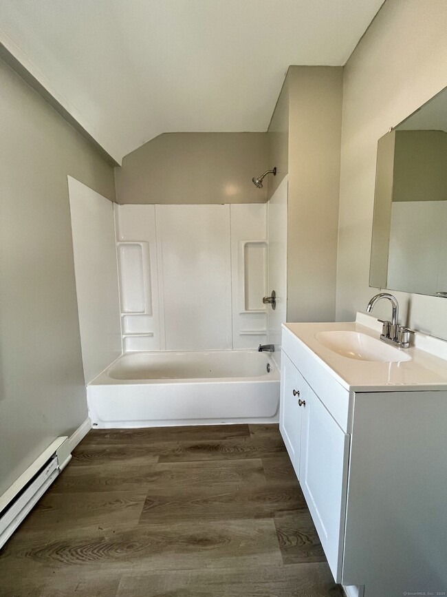 Photo - 14 Blackhall St