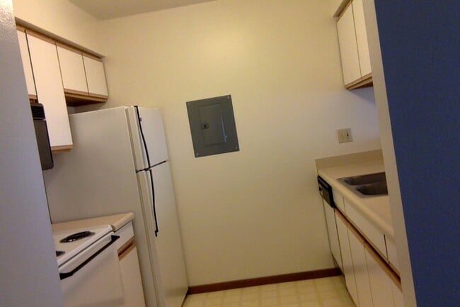 Building Photo - 85 Sugar Creek Ln Unit 207