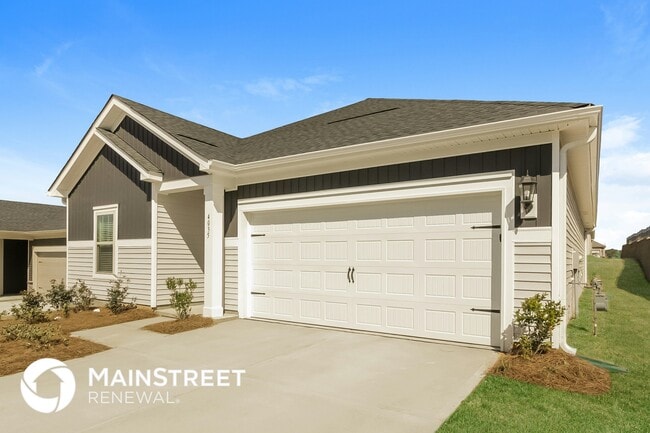 Photo - 4035 Honey Locust Dr