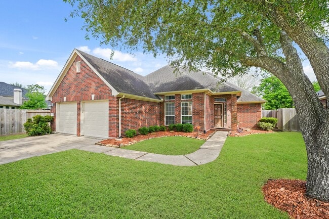Building Photo - 2923 Humble Dr