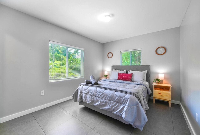 Photo - 437 NE 69th St Unidad FL2-ID1022318P