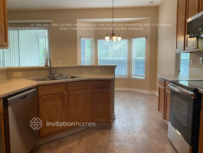 Photo - 204 Hidden Lake Dr