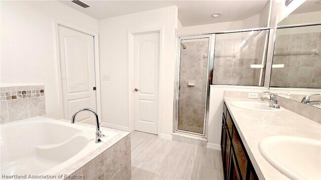 Photo - 3120 Calypso Dr