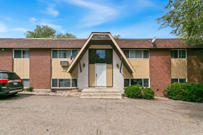 Building Photo - 330 Vehr Dr