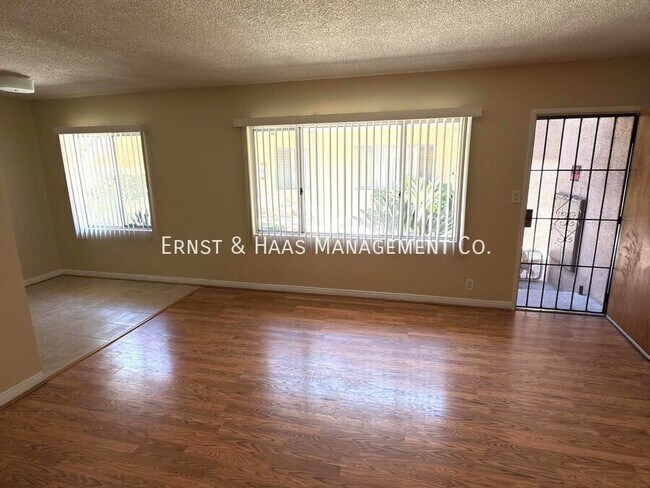 Photo - 1325 E 7th St Unit #02