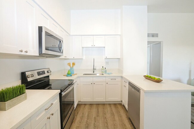 32_955215.jpg - Cielo on 5th