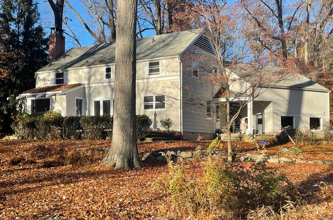 Photo - 5 Little Brook Rd