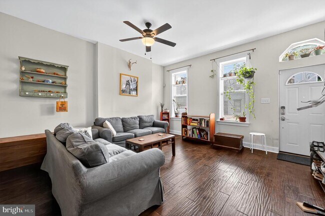 Photo - 2211 N Howard St