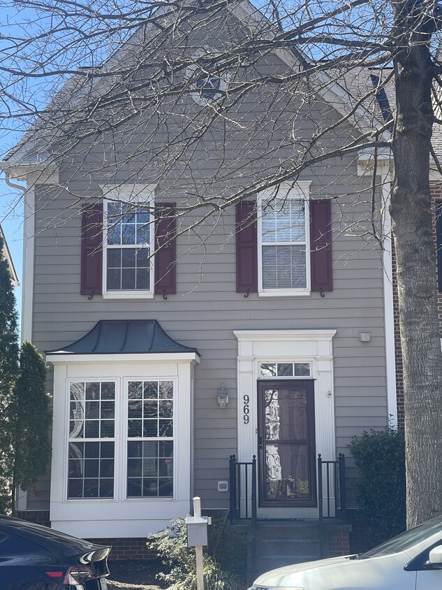 Photo - 969 Main St (Gaithersburg, MD)