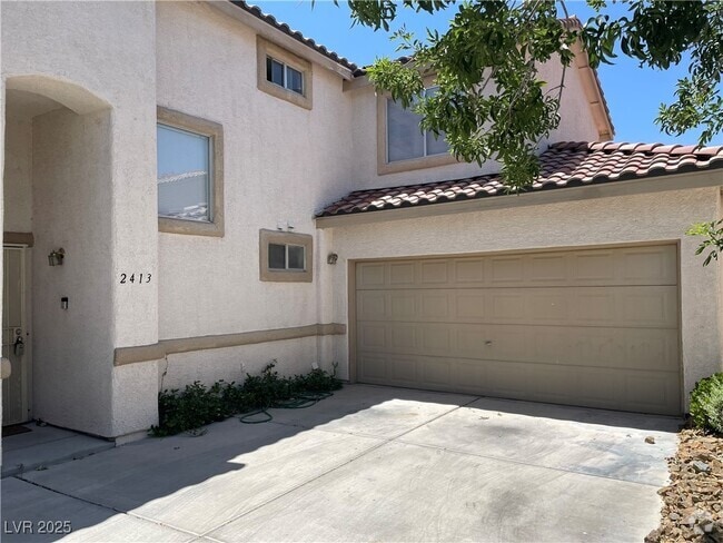 Building Photo - 2413 Cliffwood Dr Rental