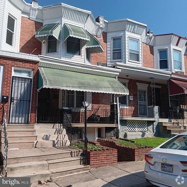 Building Photo - 464 E Cosgrove St Rental