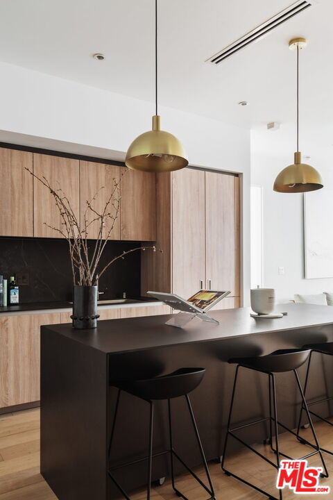 Photo - 1030 Kings Rd Unidad 206