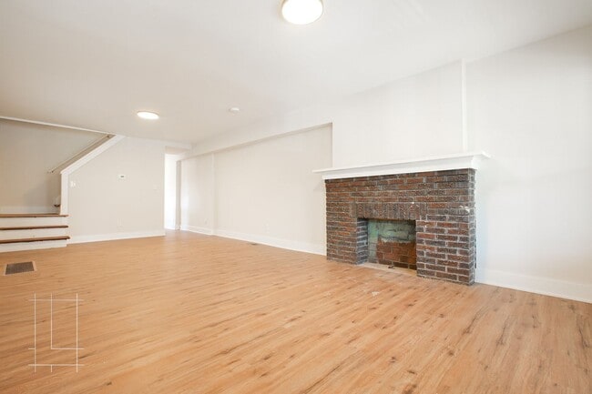 Photo - 1257 N 6th St Unidad 1257 N. 6th St.