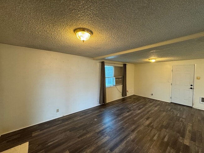 Photo - 3 Bedroom 2 Bath House in Santa Clara Area