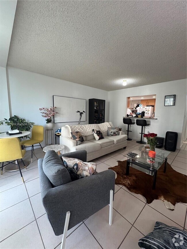 Building Photo - 7545 E Treasure Dr Unit 4K Rental