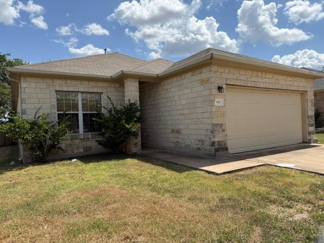 Photo - 908 N Creek Blvd