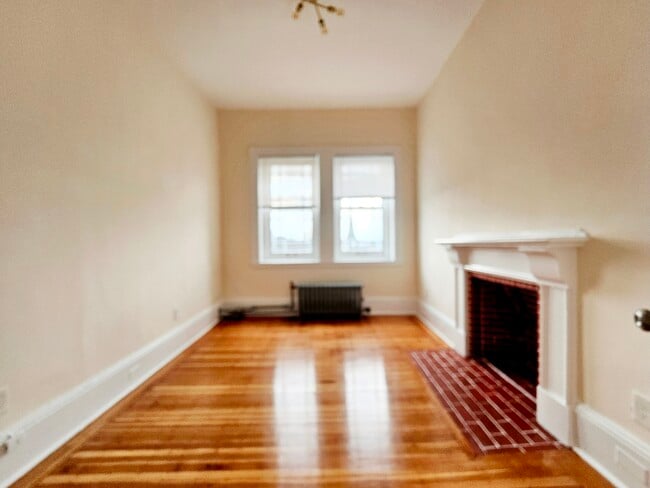 Photo - 91 Mount Vernon St Unit 5