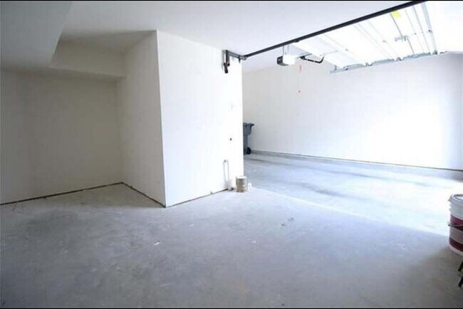 Photo - 1306 Thornborough Dr