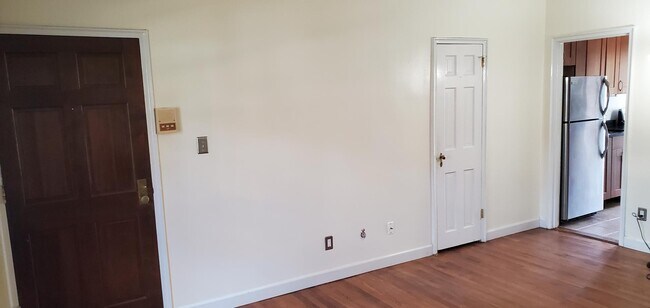 Photo - 310 Ashby St Unidad D