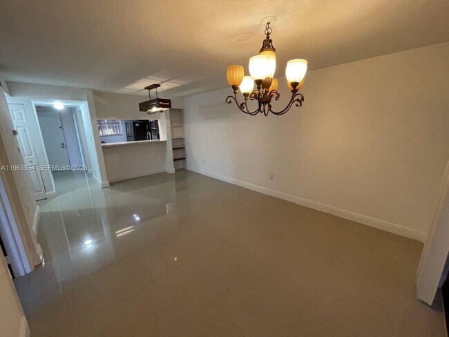 Photo - 19751 SW 114th Ave Unit 146