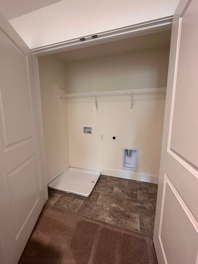 Photo - 3037 Bogart Ln