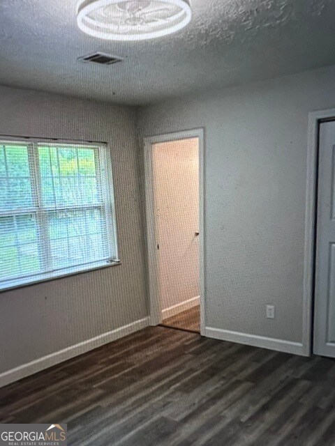 Photo - 3604 Hogan Dr NW