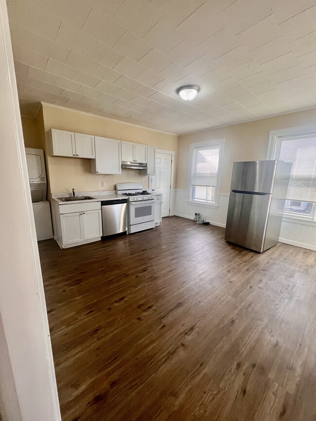 Photo - 6 Jefferson St Unit 2