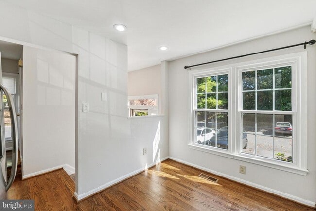 Photo - 10520 Pine Haven Terrace