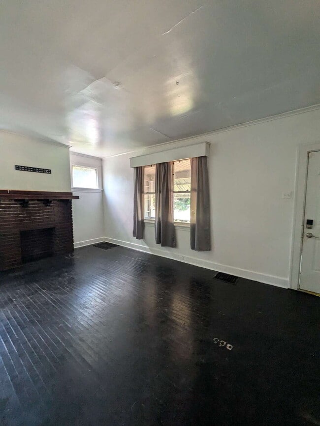 Photo - Section 8 approved 3 bed 1 bath home in McKeesport!