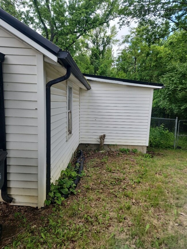 Photo - 944 N Franklin Ave