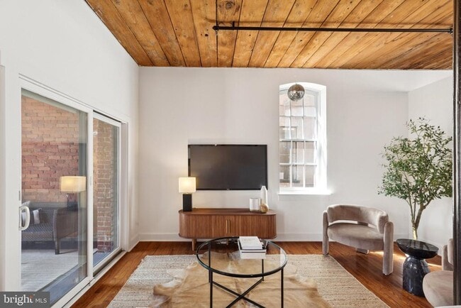 Photo - 205 Cuthbert St Unit 301