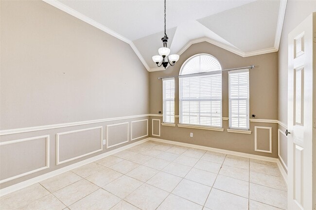 Photo - 25910 Oakridge Forest Ln