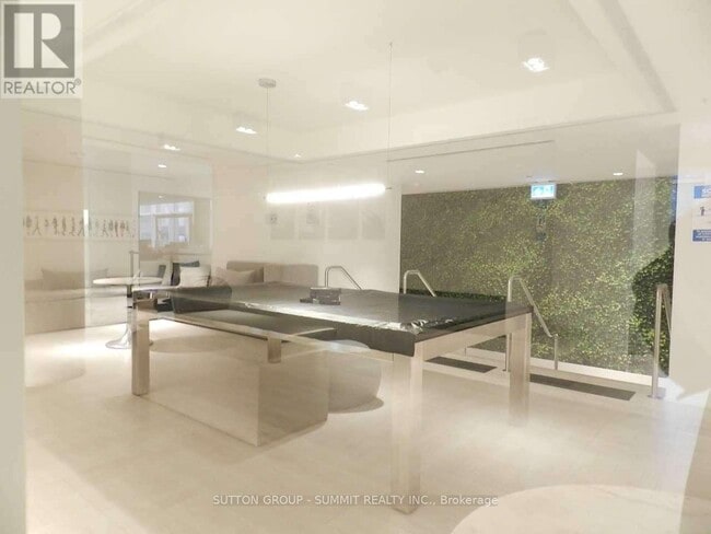 Photo - 2908 Hwy 7 Unité 1801