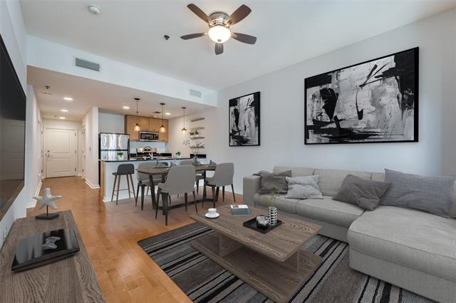 Building Photo - 1200 Main St Unit 1908