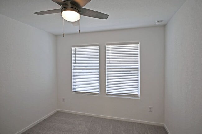 Photo - 3837 Low Tide