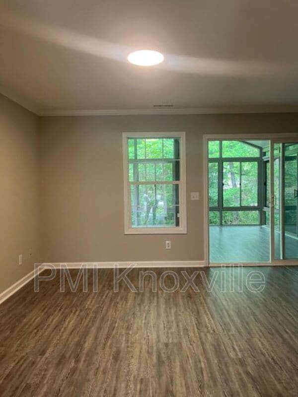 Photo - 9219 George Williams Rd