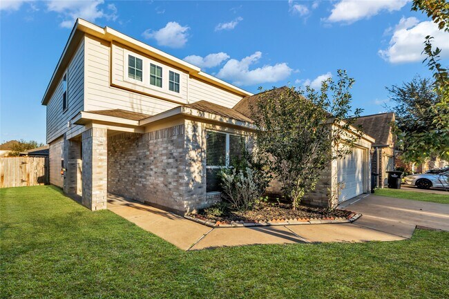 Photo - 3050 Thicket Path Way