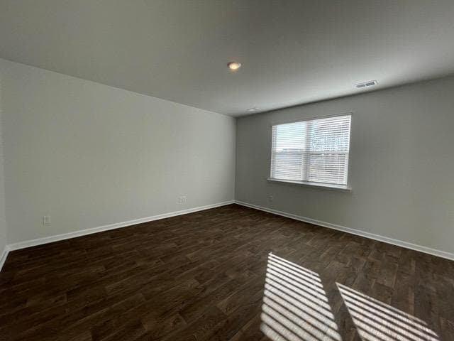 Photo - 190 Oakwood Blvd