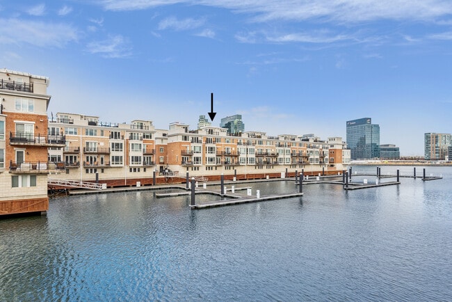 Building Photo - 639 Ponte Villas S