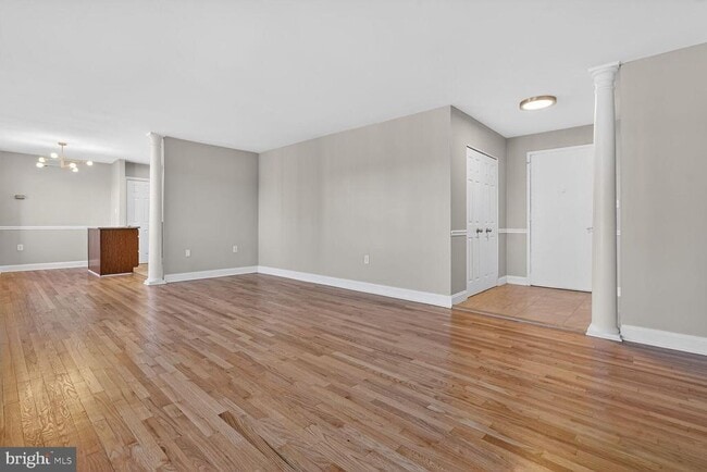 Photo - 1200 S Arlington Ridge Rd Unit 504